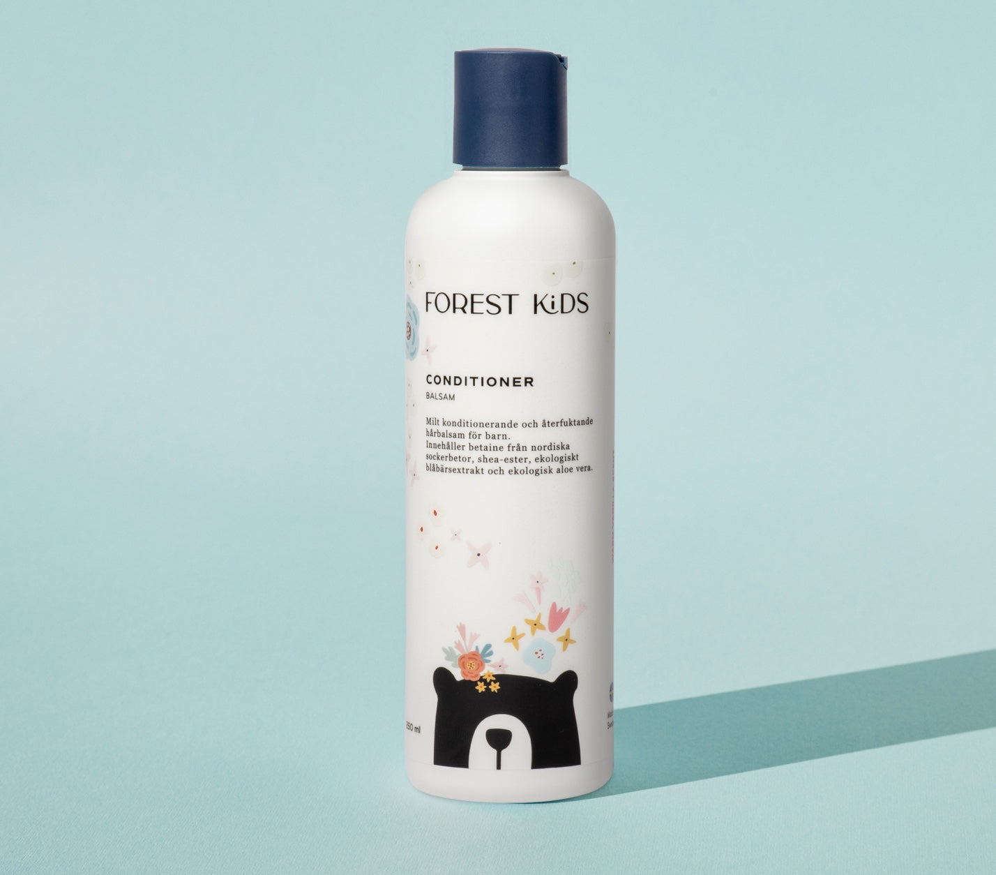 The Forest Kids hair conditioner offers gentle conditioning and moisture to children's hair, leaving it silky smooth and easy to comb